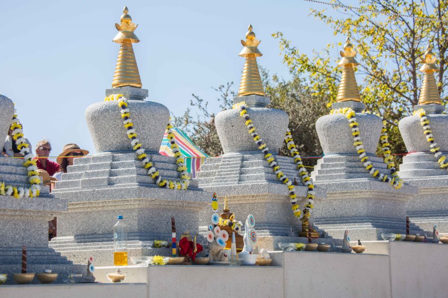 8 Stupas in KBL